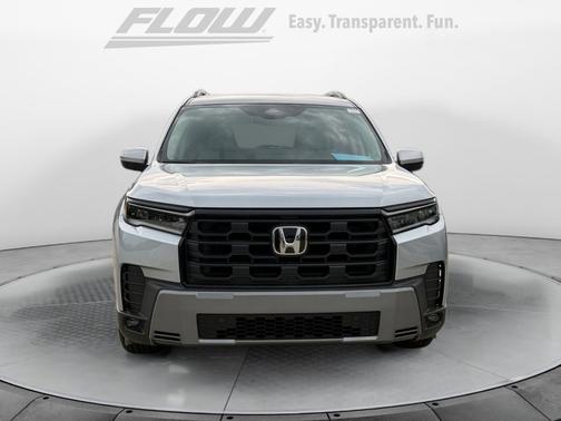Solar Silver Metallic 2026 Honda Pilot