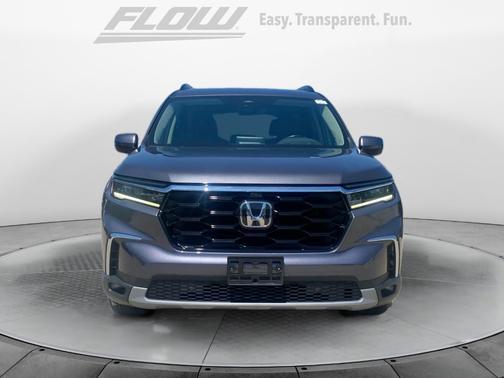 Modern Steel Metallic 2023 Honda Pilot