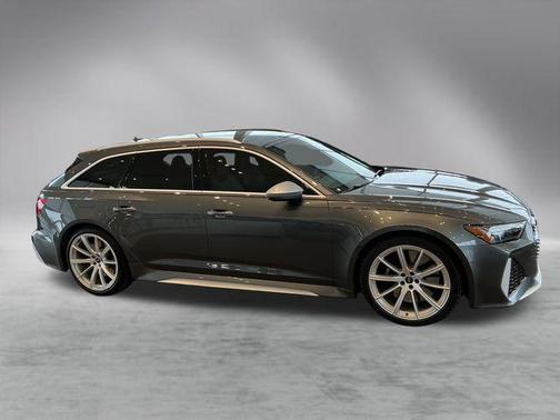 2023 Audi RS 6 Avant TFSI quattro Tiptronic