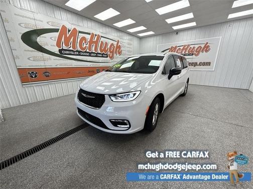 2024 Chrysler Pacifica Touring-L