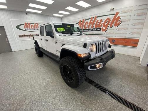 2022 Jeep Gladiator Overland