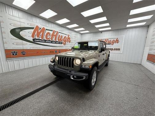 2020 Jeep Gladiator Sport