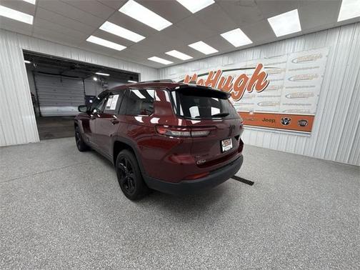 2021 Jeep Grand Cherokee L Laredo