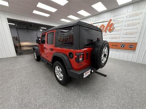 2022 Jeep Wrangler Unlimited Sport