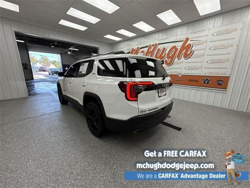 2022 GMC Acadia SLE