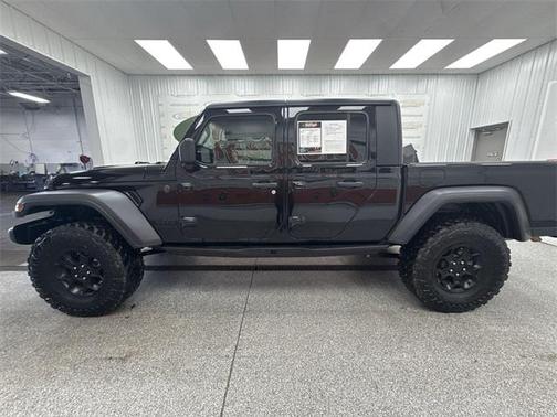 2023 Jeep Gladiator Sport