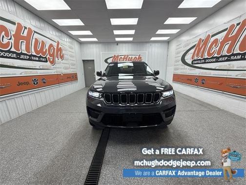 2022 Jeep Grand Cherokee Laredo