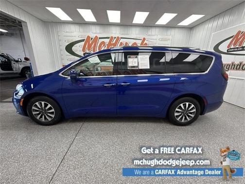 2021 Chrysler Pacifica Touring-L