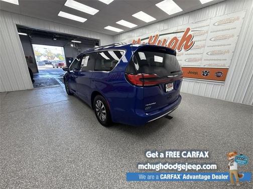 2021 Chrysler Pacifica Touring-L