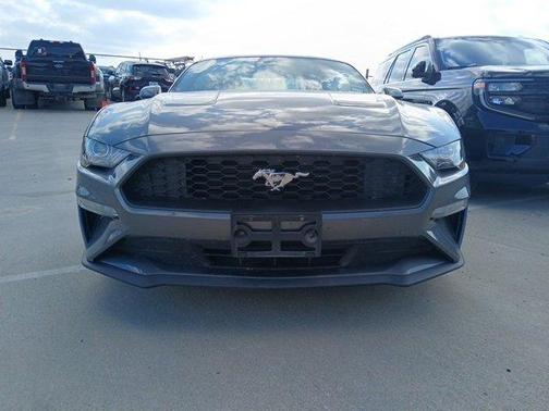 2022 Ford Mustang EcoBoost