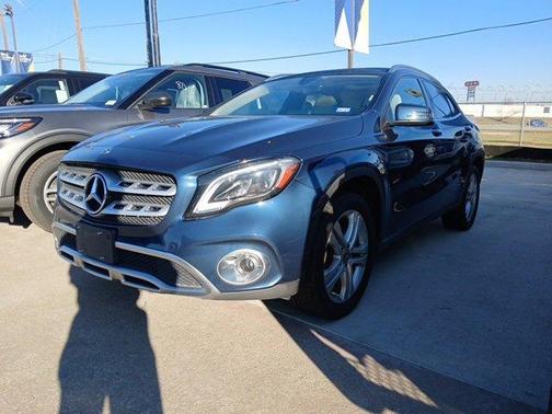 2020 Mercedes-Benz GLA 250 Base 4MATIC