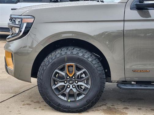 Gray 2026 Ford Expedition Tremor