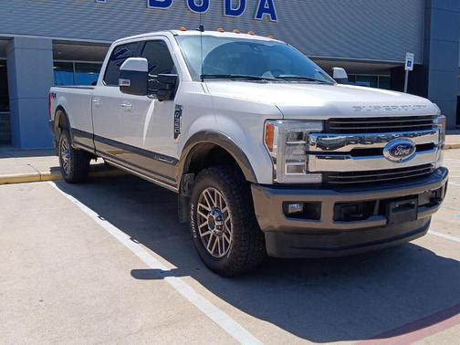 White Platinum Tri-Coat Metallic 2019 Ford F-350 King Ranch