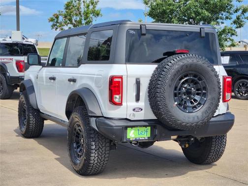 Oxford White 2026 Ford Bronco Big Bend