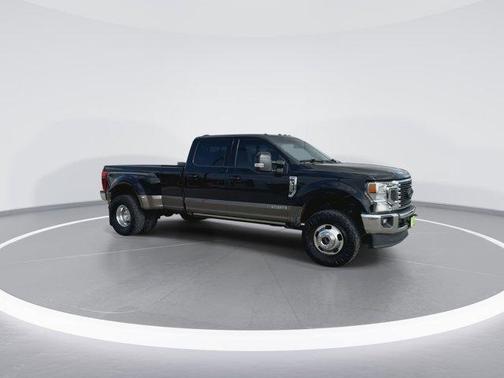 2022 Ford F-350 Lariat Super Duty