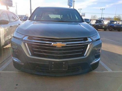 2022 Chevrolet Traverse LT Leather