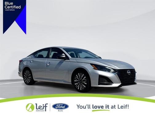 Brilliant Silver Metallic 2024 Nissan Altima 2.5 SV