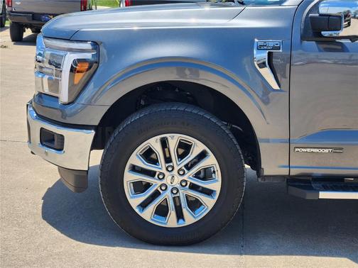 Carbonized Gray Metallic 2026 Ford F-150 Lariat