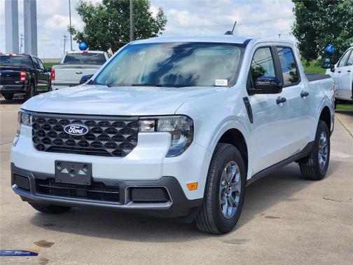 Space White Metallic 2026 Ford Maverick XLT