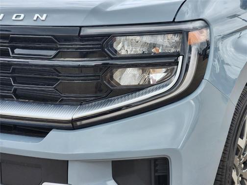 Glacier Gray Metallic 2025 Ford Expedition Max Platinum