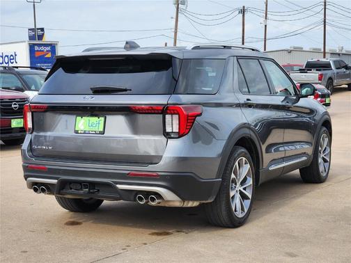 Carbonized Gray 2025 Ford Explorer Platinum