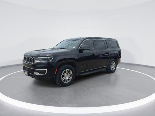 2023 Jeep Wagoneer Base