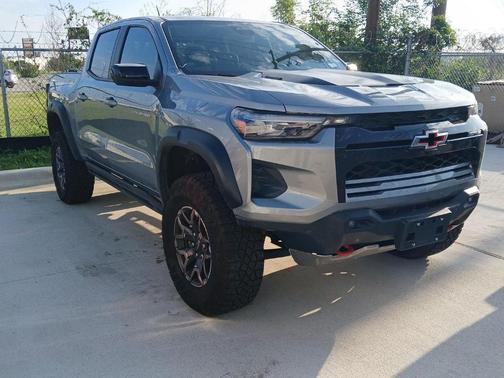 Sterling Gray Metallic 2026 Chevrolet Colorado ZR2