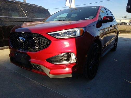 2021 Ford Edge ST