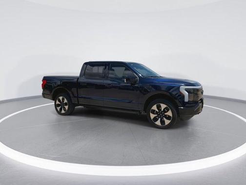 2023 Ford F-150 Lightning Platinum