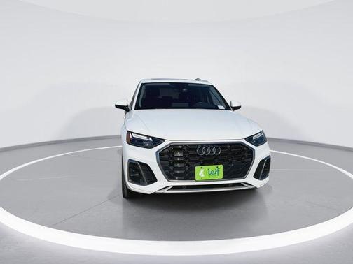 2022 Audi Q5 45 S line quattro Premium