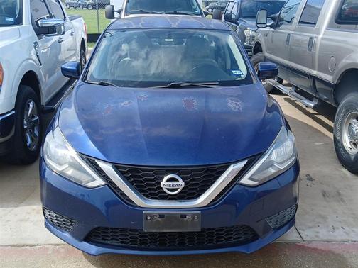 Gray 2016 Nissan Sentra SV
