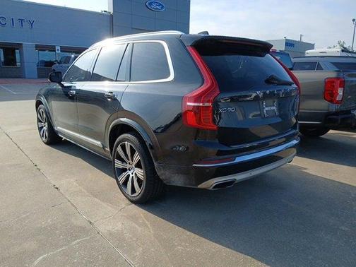 2021 Volvo XC90 T6 Inscription 7 Passenger