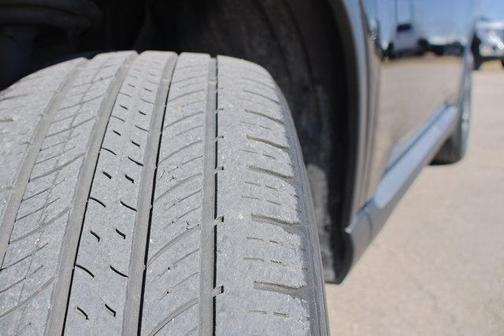 2023 Honda Pilot EX-L 8-Passenger