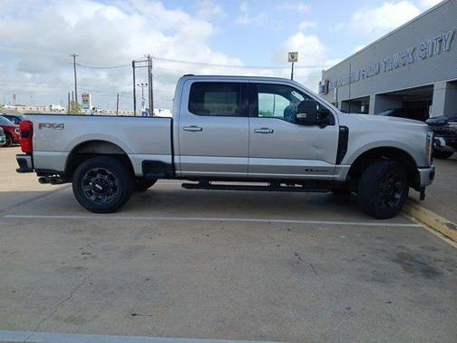2023 Ford F-250 XLT