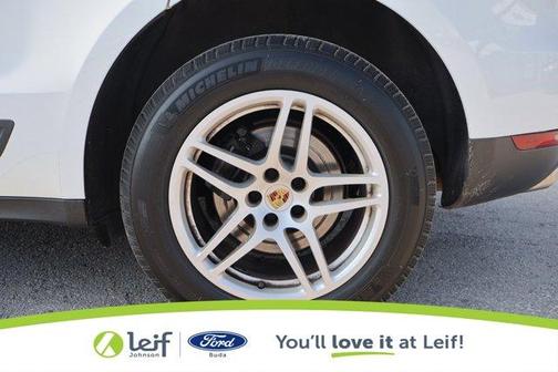 2018 Porsche Macan Base