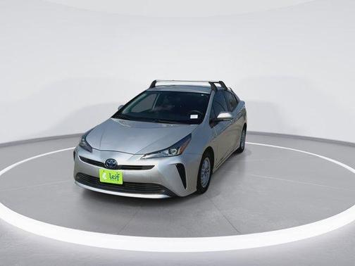 2021 Toyota Prius L