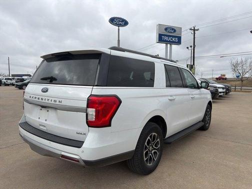 2024 Ford Expedition Max XLT