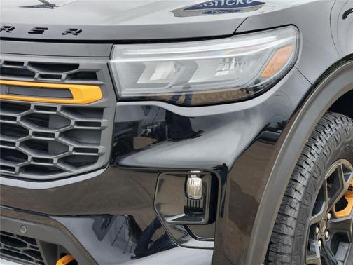 Agate Black Metallic 2026 Ford Explorer Tremor