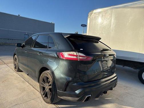 2022 Ford Edge ST