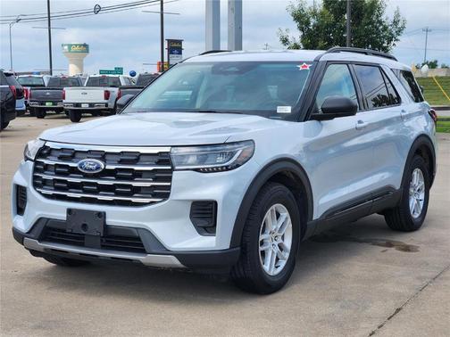Space Gray 2026 Ford Explorer Active