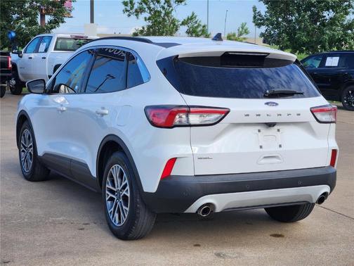 Oxford White 2021 Ford Escape SEL