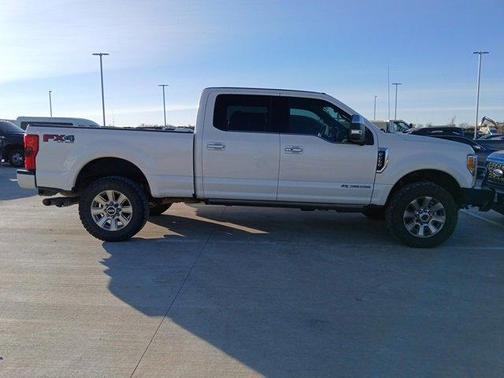 2017 Ford F-250 Platinum