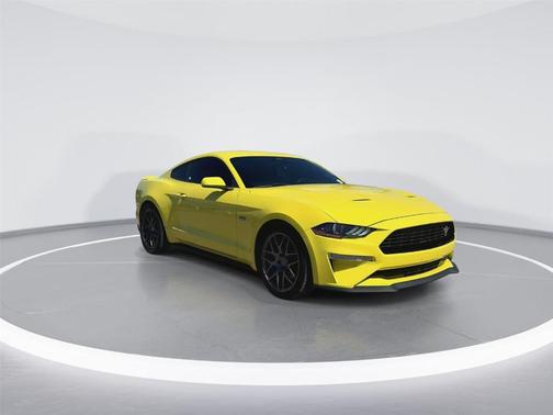 2021 Ford Mustang EcoBoost