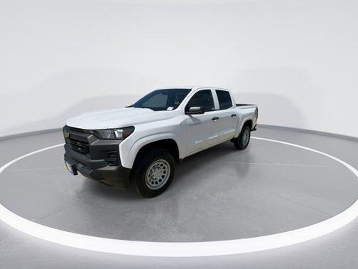 2024 Chevrolet Colorado WT