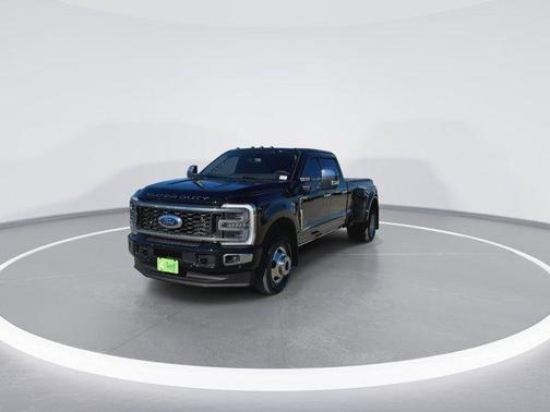 2025 Ford F-350 Platinum