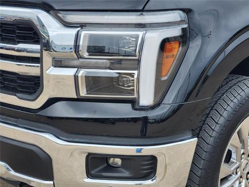 Agate Black 2025 Ford F-150 Lariat