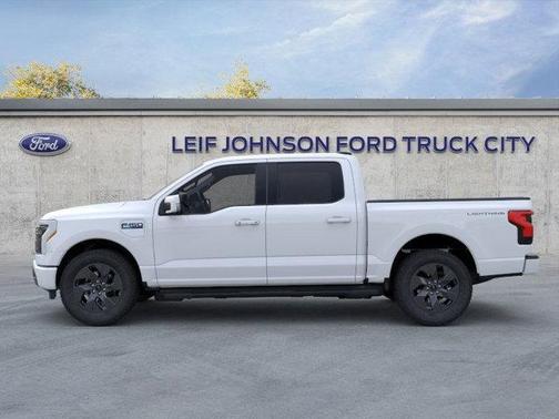2025 Ford F-150 Lightning LARIAT