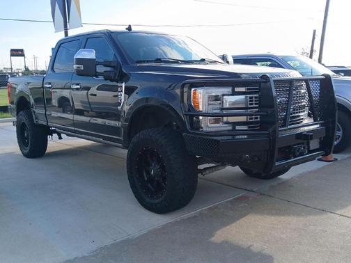 Agate Black 2019 Ford F-250 Platinum