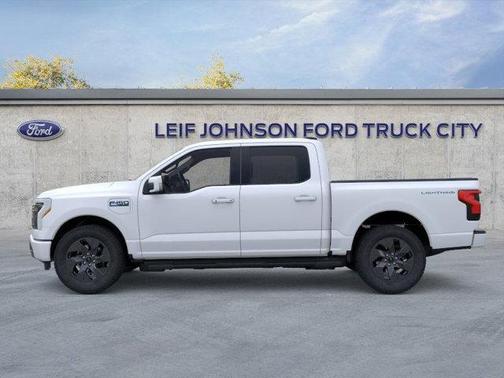 2025 Ford F-150 Lightning LARIAT