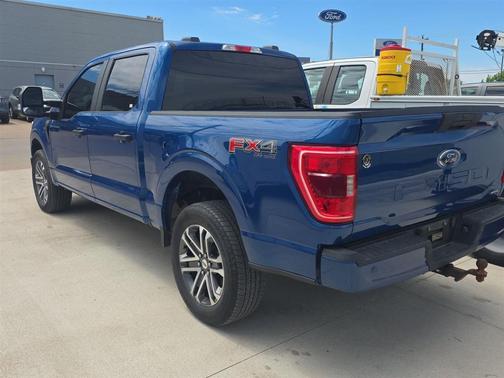 Atlas Blue 2022 Ford F-150 XL